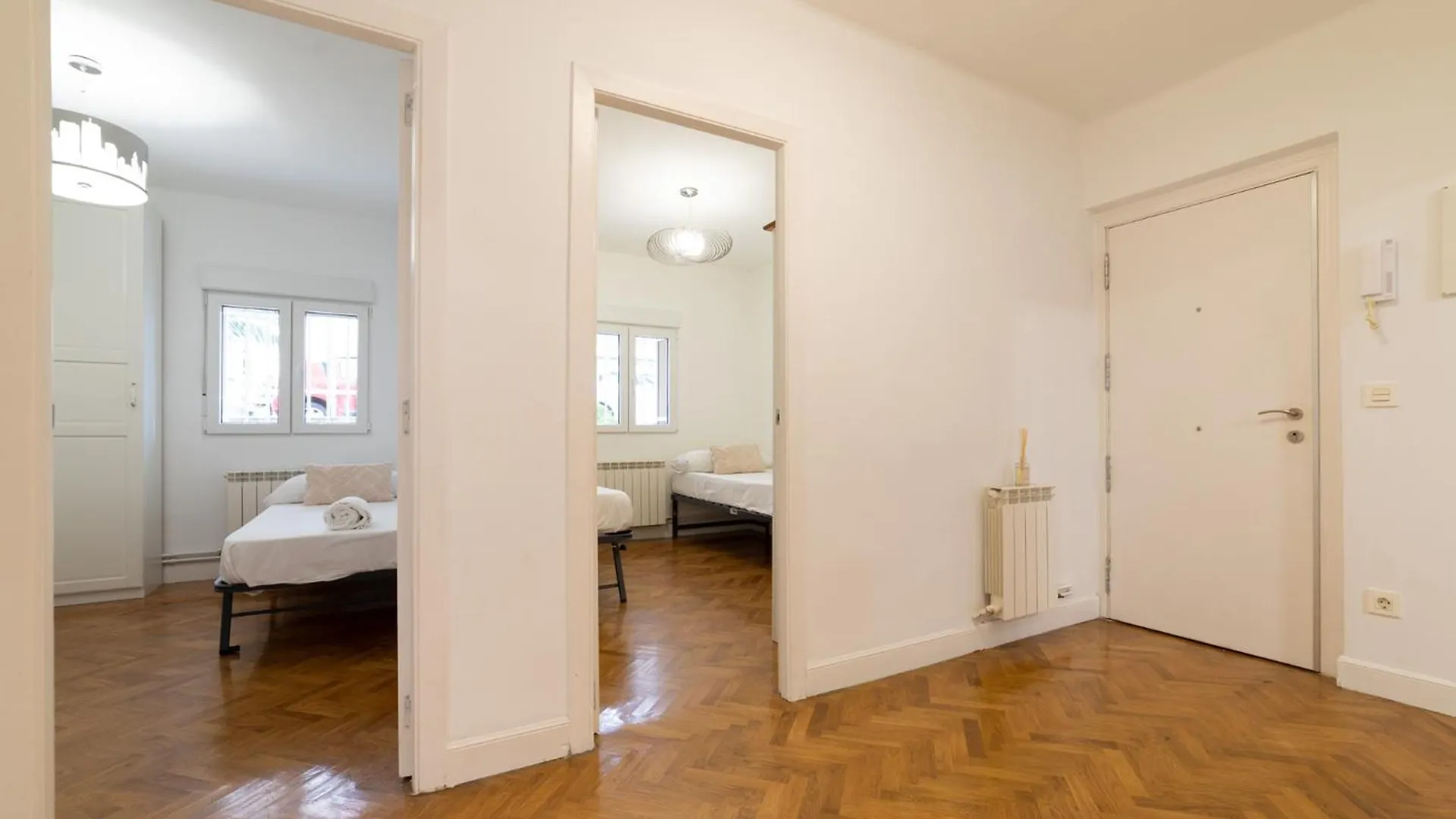 Apartamento Rio Deba 산세바스티안 0*,