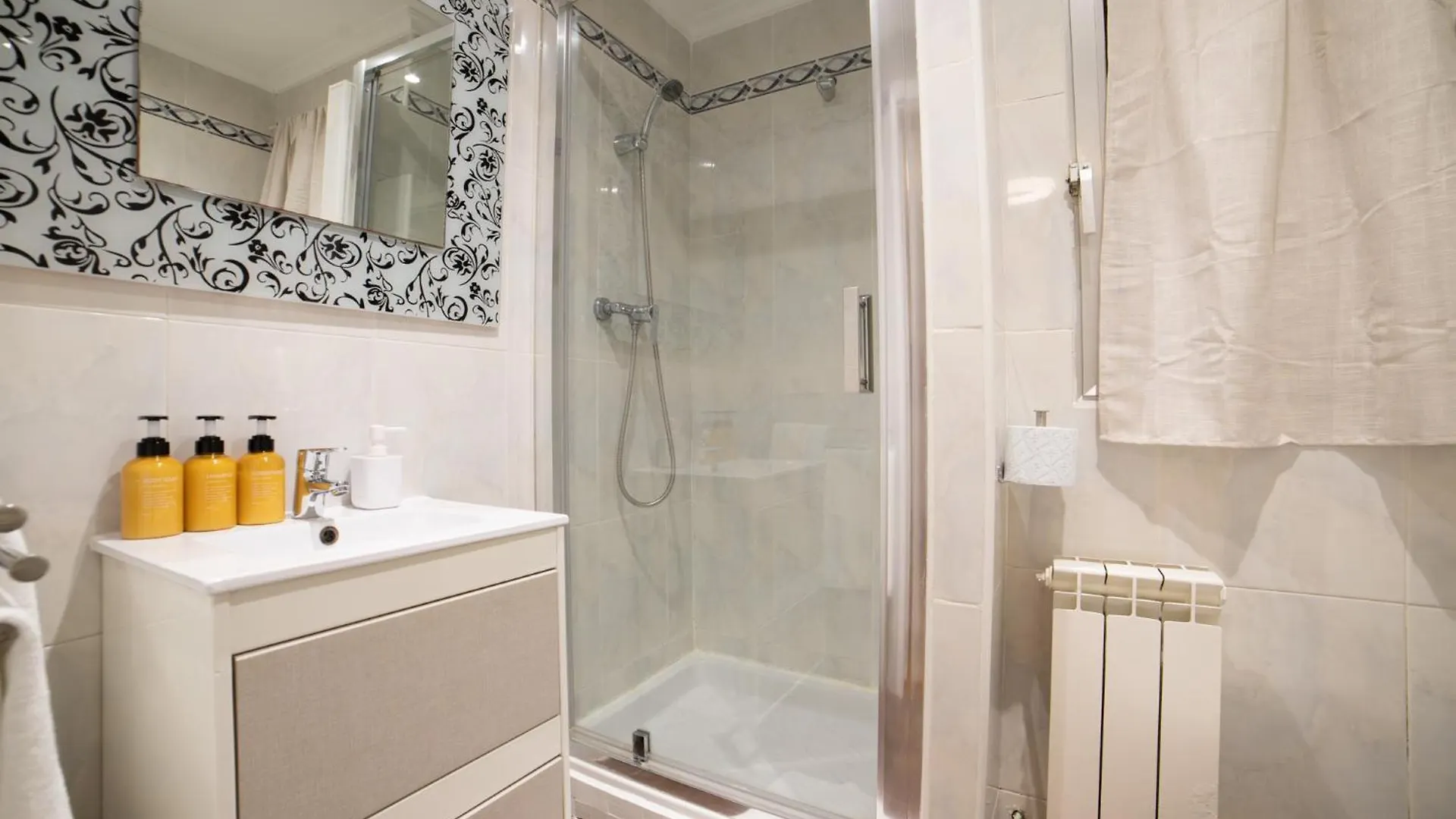 아파트 Apartamento Rio Deba 산세바스티안 스페인