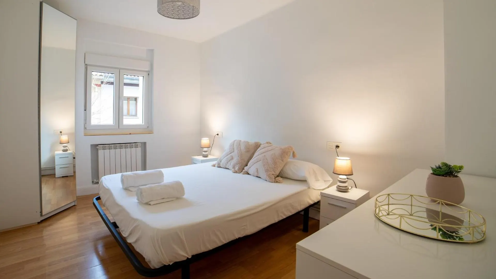 Apartamento Rio Deba 산세바스티안 아파트